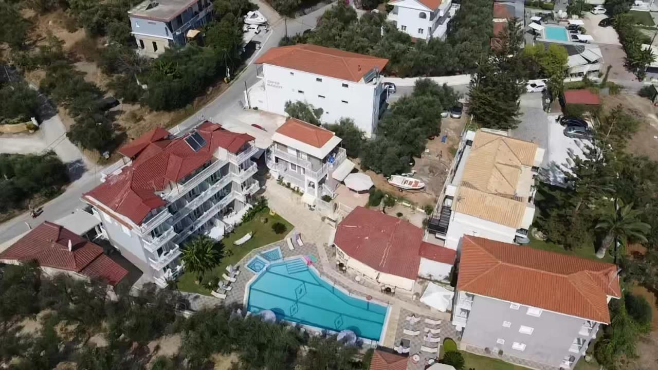 Amoudi Studios Apartments Hotel Kültér fotó