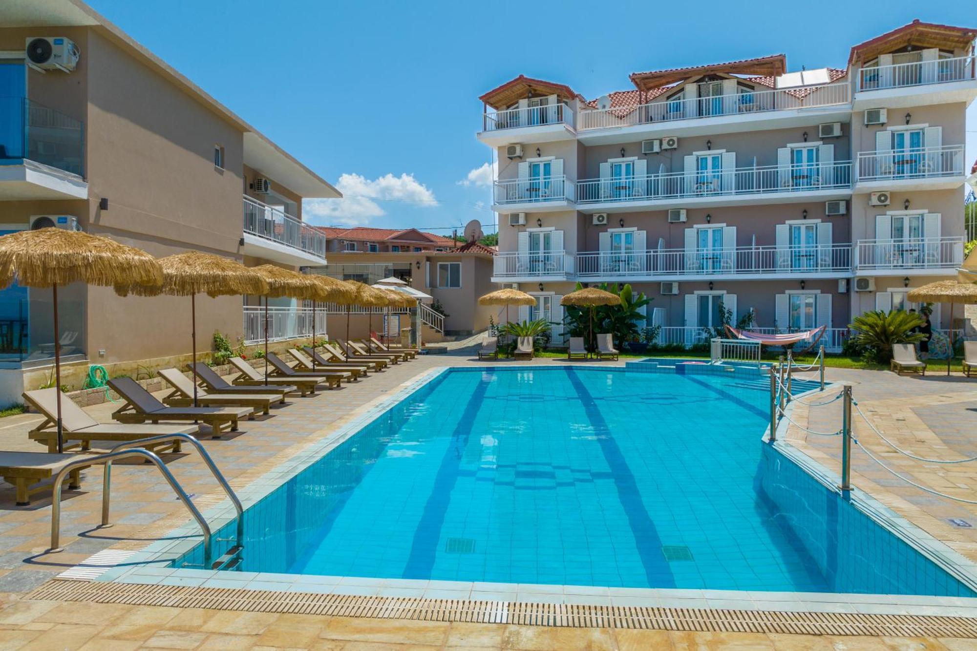 Amoudi Studios Apartments Hotel Kültér fotó